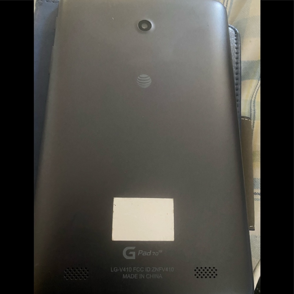 LG Pad - Picture 2 of 2